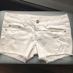 AE White Jean Short